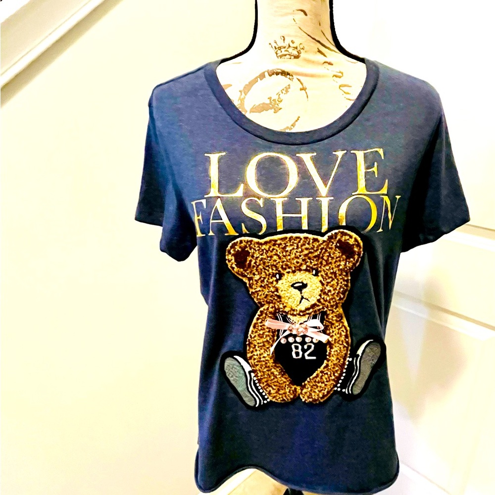 Suzy T Designs LOVE FASHION Embellished T-Shirt, Sz L, Absolutely Precious, EUC